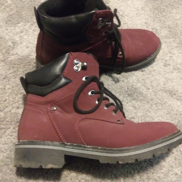 Forever Suede Like Boots - Picture 2 of 8